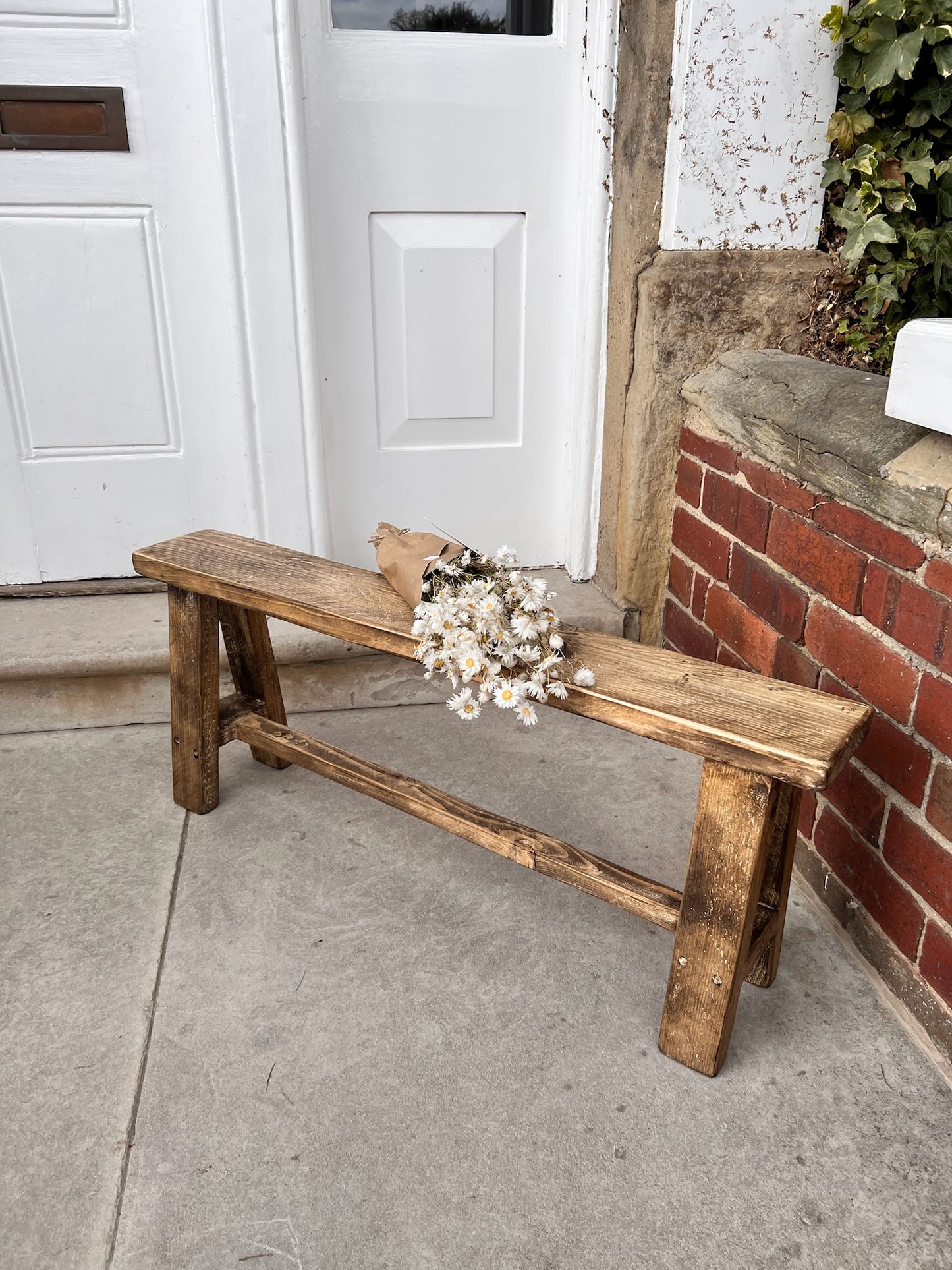 The Lola | Rustic Pig Bench